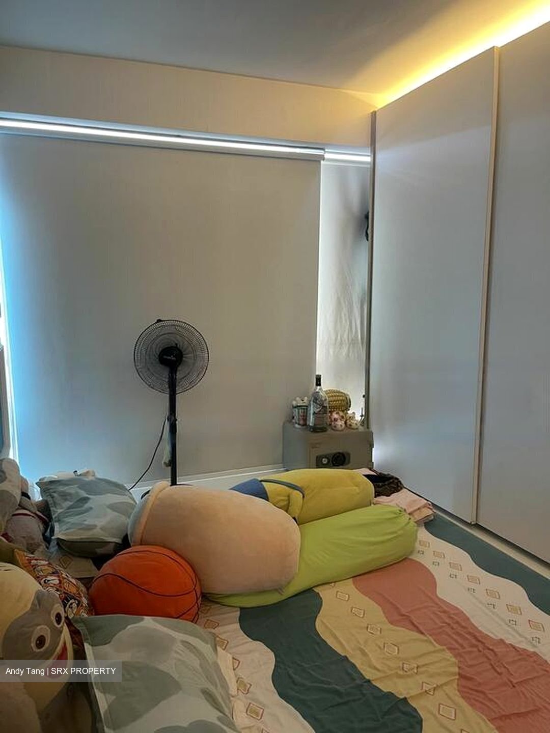 Esparina Residences (D19), Condominium #457430661